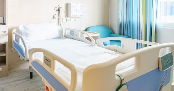 3 tipos de consolas para habitaciones hospitalarias